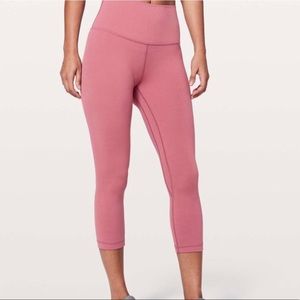 💗Lululemon align crop 23 pink leggings
